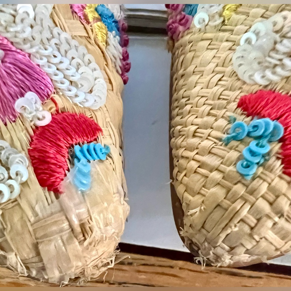 **RARE** Boden Embroidered Rafia Pointed Flats UK 40 - Picture 8 of 8
